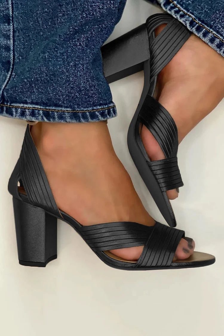 MODÉRA MODA | Chic Tacones Tamara