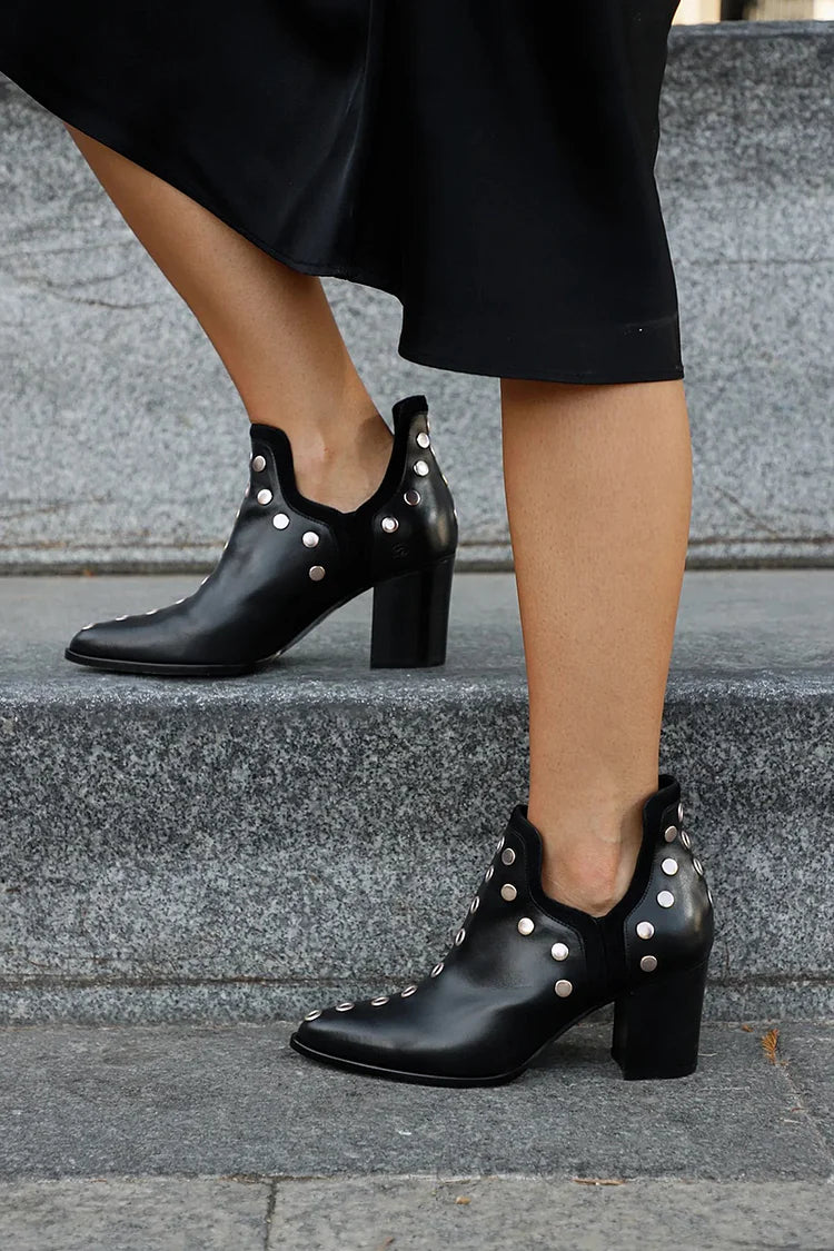 MODÉRA MODA | Annick Elegance Stivali