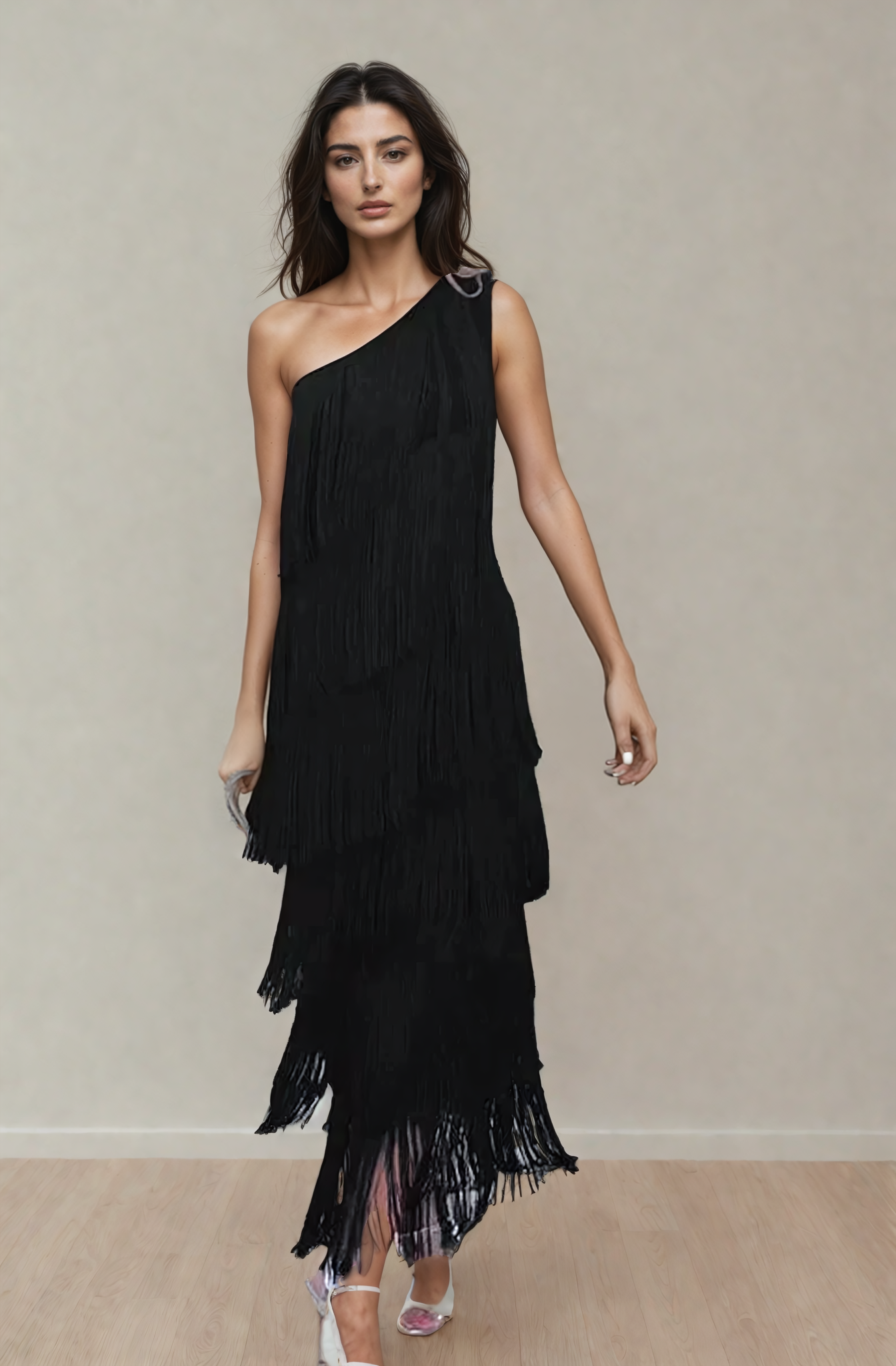 Laura | Vestido Largo con Flecos Elegantes