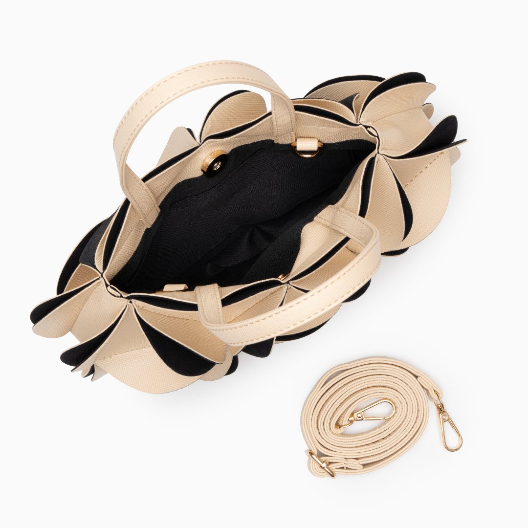 MODÉRA MODA | Celestina Flower Handbag