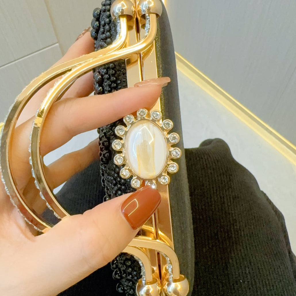 ODÉRA MODA | Clarabelle Pearl Clutch Bag