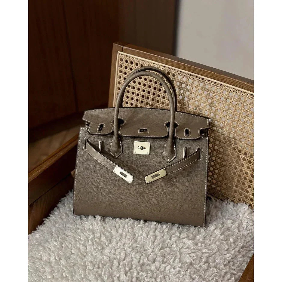 MODÉRA MODA | Luxe Aurelia