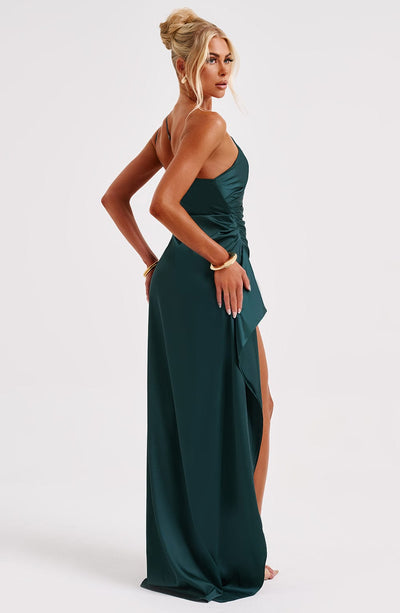 Génesis | Vestido Largo de Satén Elegante