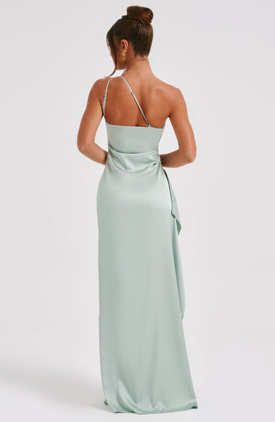 Génesis | Vestido Largo de Satén Elegante